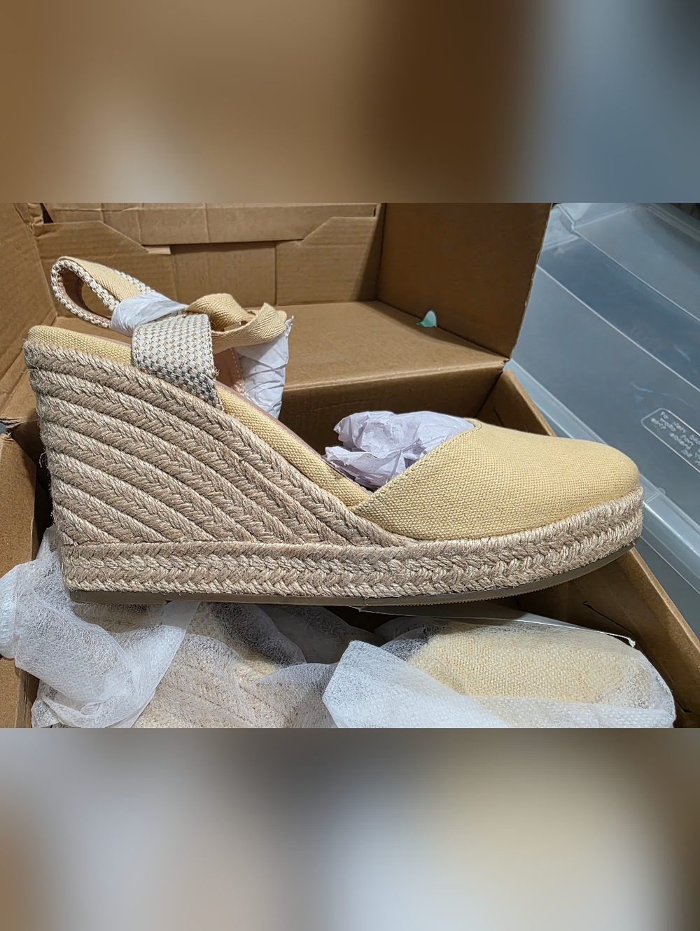 New ZBY Espadrilles Wedge Sandals Women’s Size 11 Beige Closed Toe Strappy